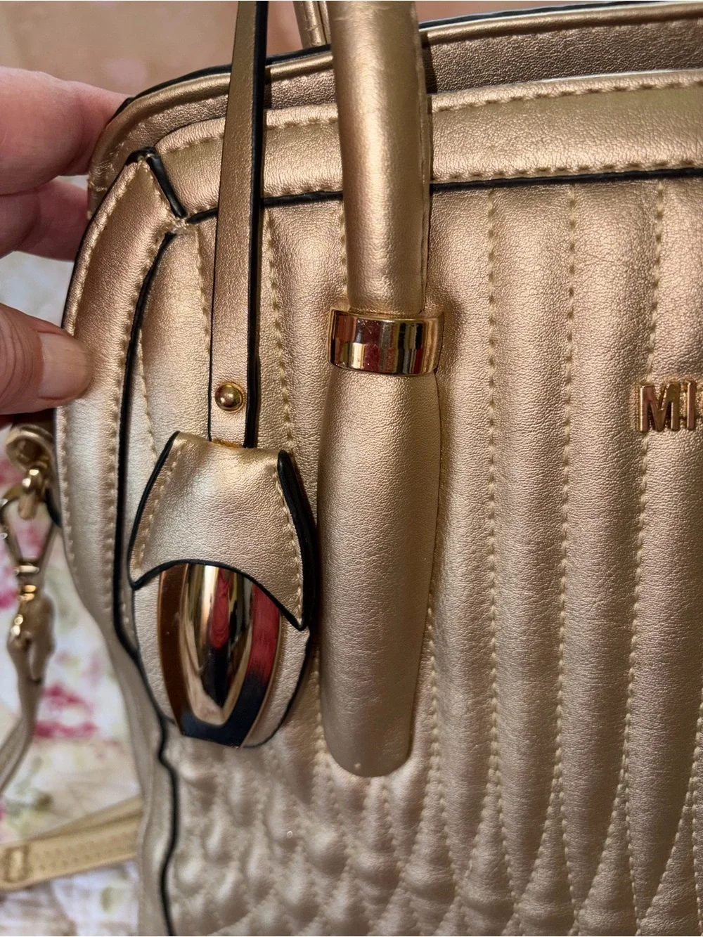 Michael Kors Metallic Gold Quilted Logo Detail Gorgeous bag!